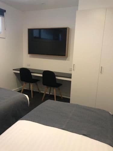 Deluxe Family Suite