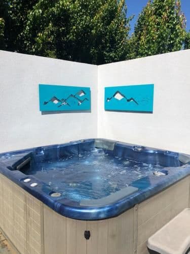 Deluxe King Suite with Outdoor Hot Tub - Adults Only
