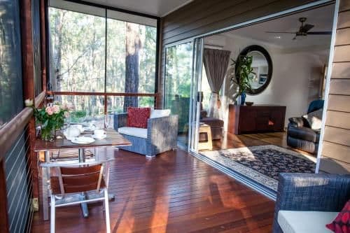 Lakeside Self-Contained Cabin
