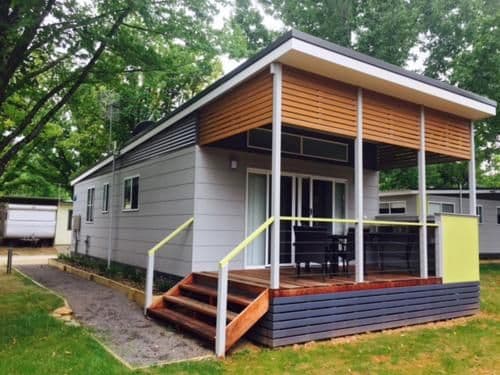 Feathertop Villa