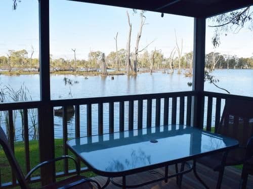 3 Bedroom Waterfront Cabin