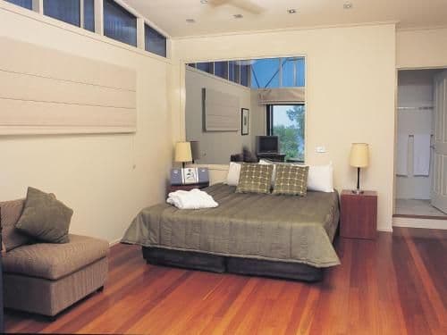 Two-Bedroom Villa with Spa Bath