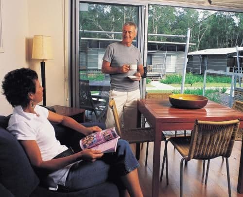 Lakefront Villa (4 guests)