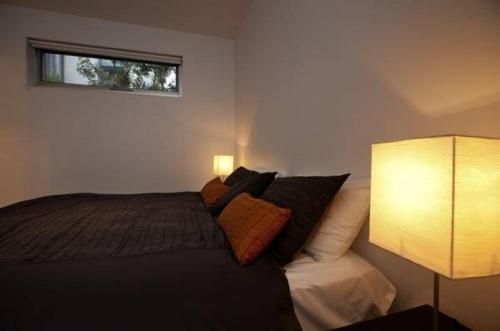 Battery Cove Beach Front Apartment3