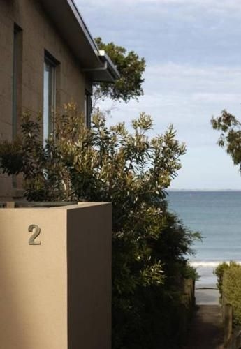 Battery Cove Beach Front Apartment1