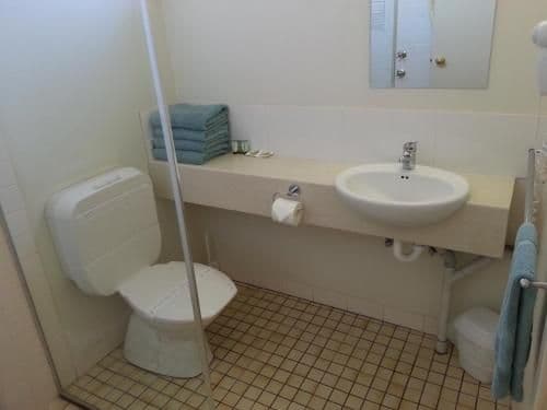 Deluxe Queen Studio with Kitchenette