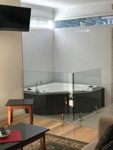 King Suite with Spa Bath