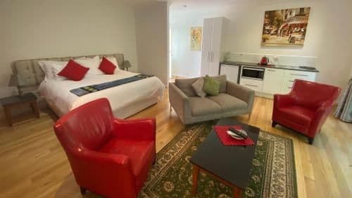 King Suite with Spa Bath