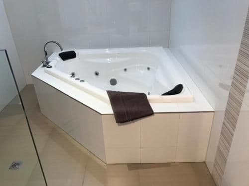 King Suite with Spa Bath