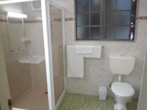 Twin Room - Ground Level