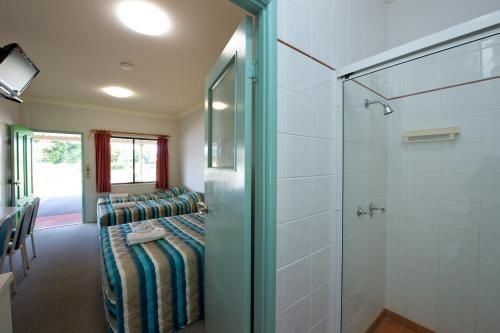 Lamington Hotel Motel - Detached Motel2