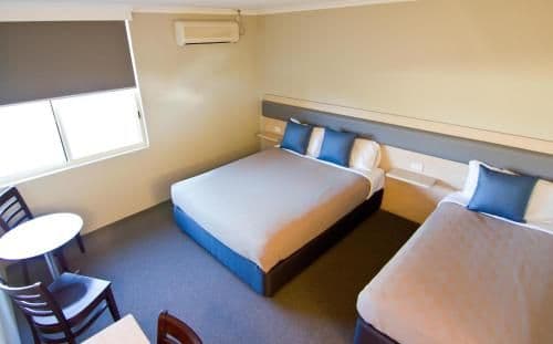 Queen and Single Room