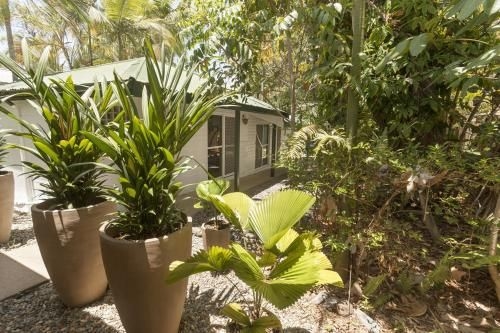 Drift Beach House Getaway1