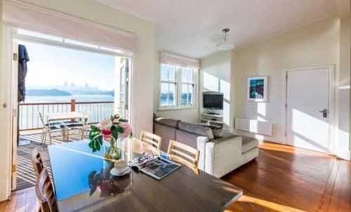 Two-Bedroom Apartment with Harbour View