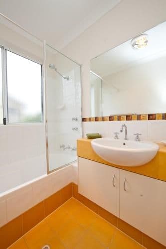 One Bedroom Villa with One Bathroom (2 Guests)