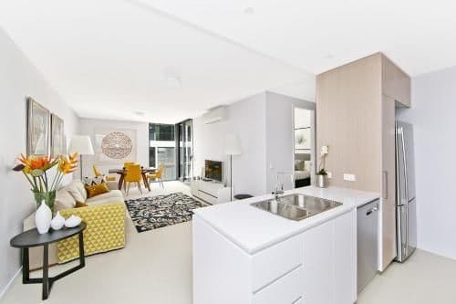 One-Bedroom Apartment with Balcony