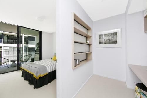 One-Bedroom Apartment with Balcony