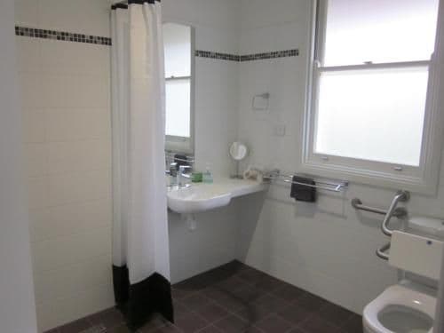 King Room - Disability Access