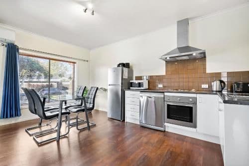 Executive One-Bedroom Apartment