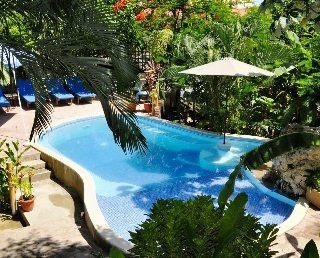 West Bay Lodge0