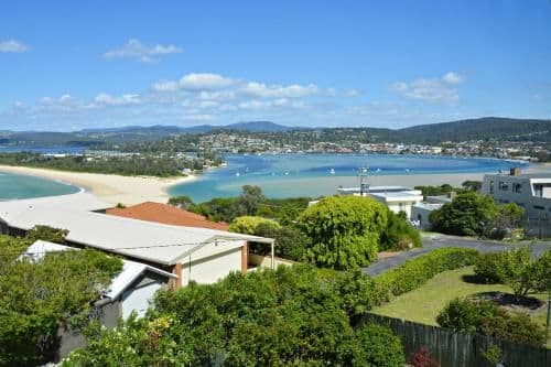 Three-Bedroom Apartment with Sea View