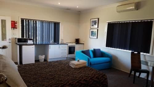 Deluxe Manhattan Queen Suite
