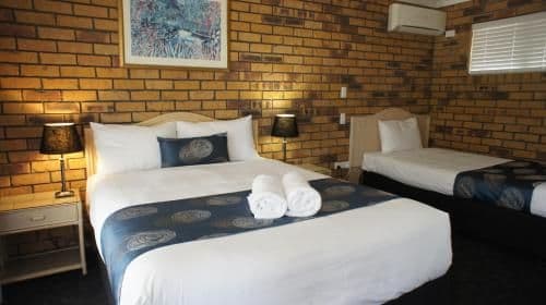 Queen Room with Pool View