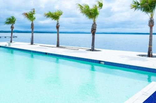 เดอะบีชคอมเบอร์ โฮเทลแอนด์รีสอร์ต แอสเซนด์โฮเทลคอลเลกชัน (The Beachcomber Hotel & Resort, Ascend Hotel Collection)1