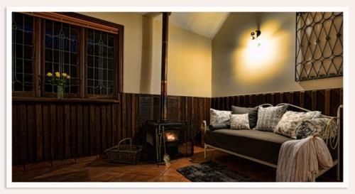 Oak Tree Barn Bridgetown3