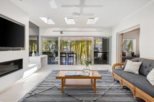 Four-Bedroom Holiday Home