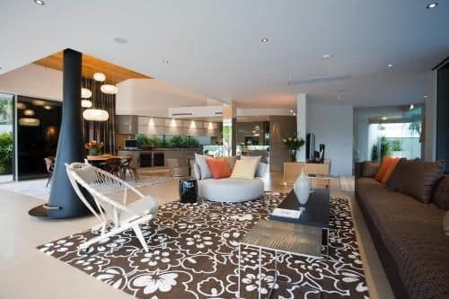 Four-Bedroom Holiday Home