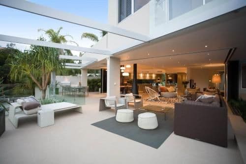 Four-Bedroom Holiday Home