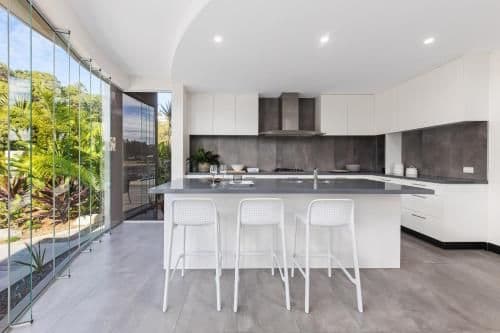 Five-Bedroom Holiday Home
