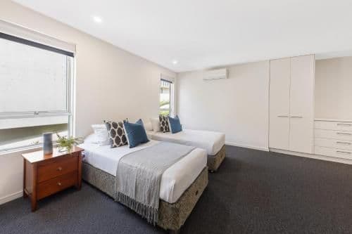 Five-Bedroom Holiday Home