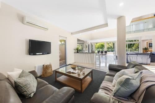Five-Bedroom Holiday Home