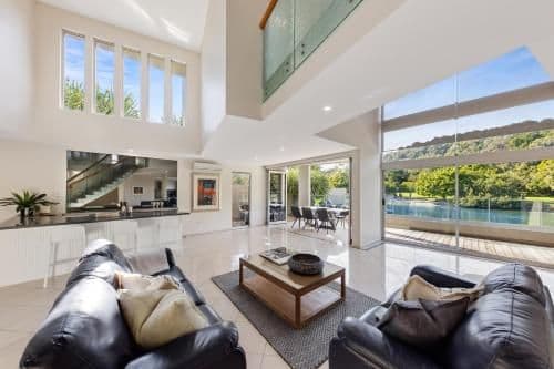 Five-Bedroom Holiday Home