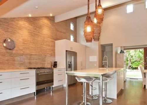 Five-Bedroom Holiday Home