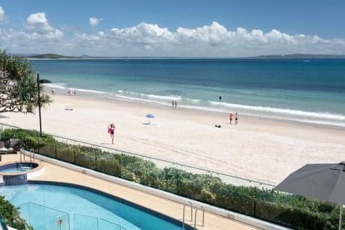 Three-Bedroom Apartment - Beach Front