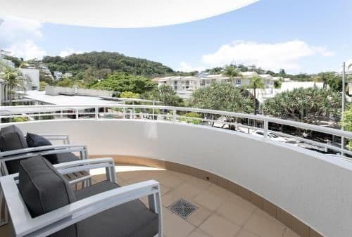 Three-Bedroom Apartment - Beach Front