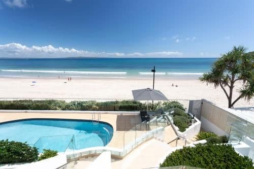 Three-Bedroom Apartment - Beach Front
