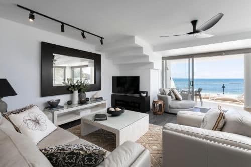 Three-Bedroom Apartment - Beach Front