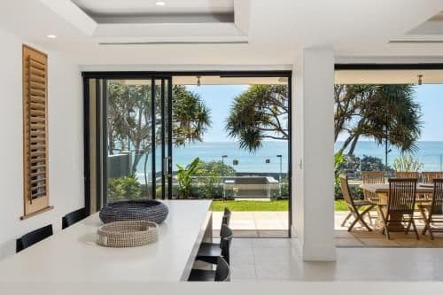 Four-Bedroom Apartment #3