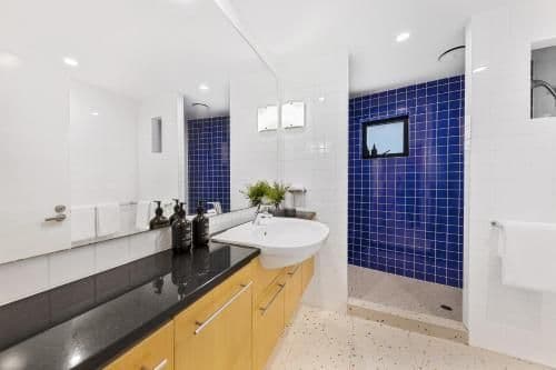 Four-Bedroom Apartment #3