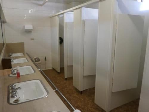 Lodge Room 6 Share with Shared Bathroom