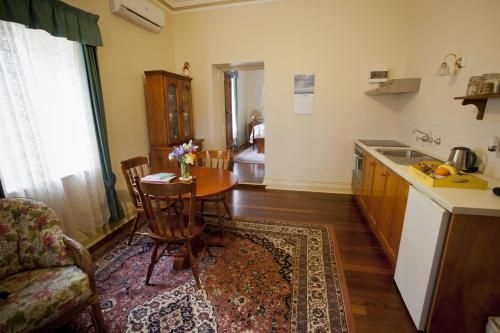 Robe House B&B3