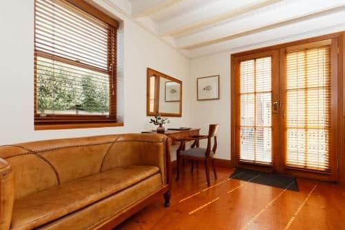 Premier Cottage