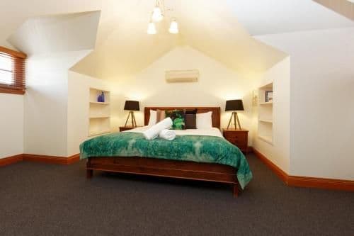 Premier Cottage