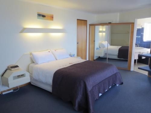 Stansbury Holiday Motel3
