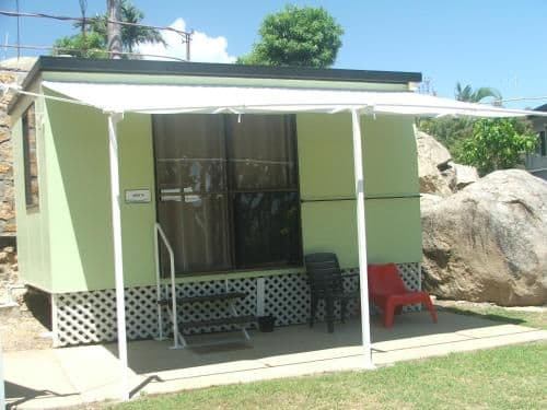 Cabin Vans with Shared Bathroom