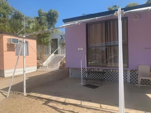 Cabin Vans with Shared Bathroom